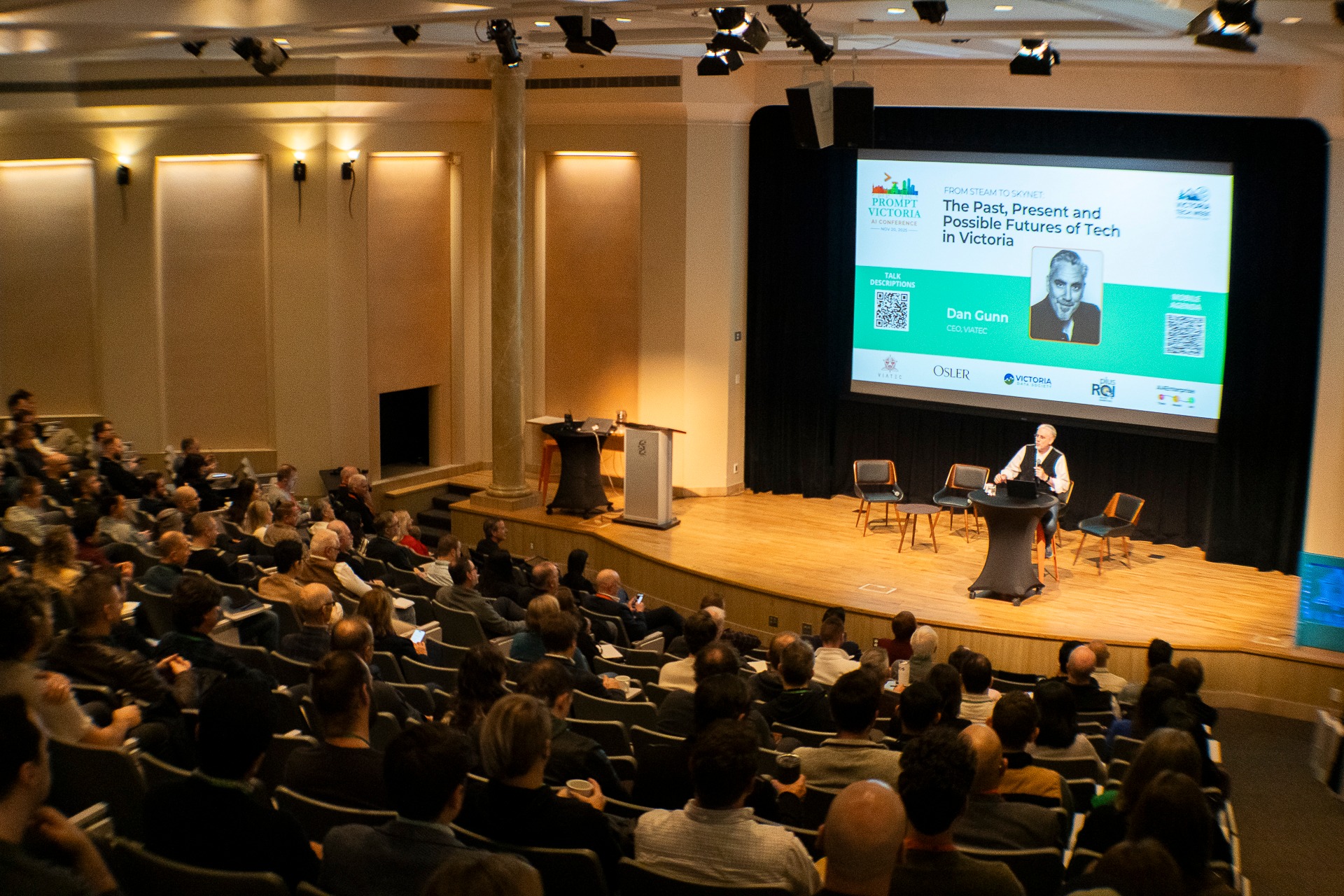 Main stage during the 2025 Prompt Victoria keynote